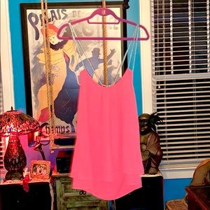 🐚 Flowy Tank 🐚